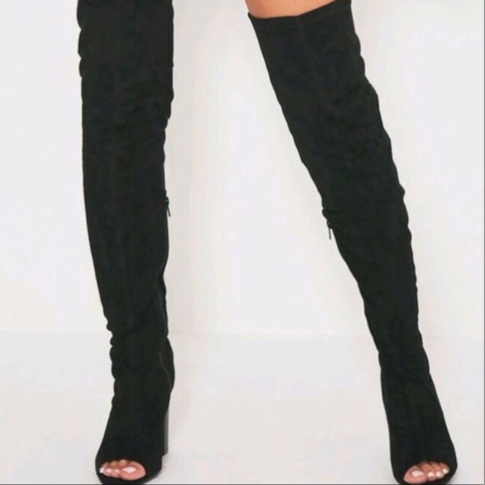 NWOT Torrid Wide Fit Faux Suede Stretchy Boots OTK